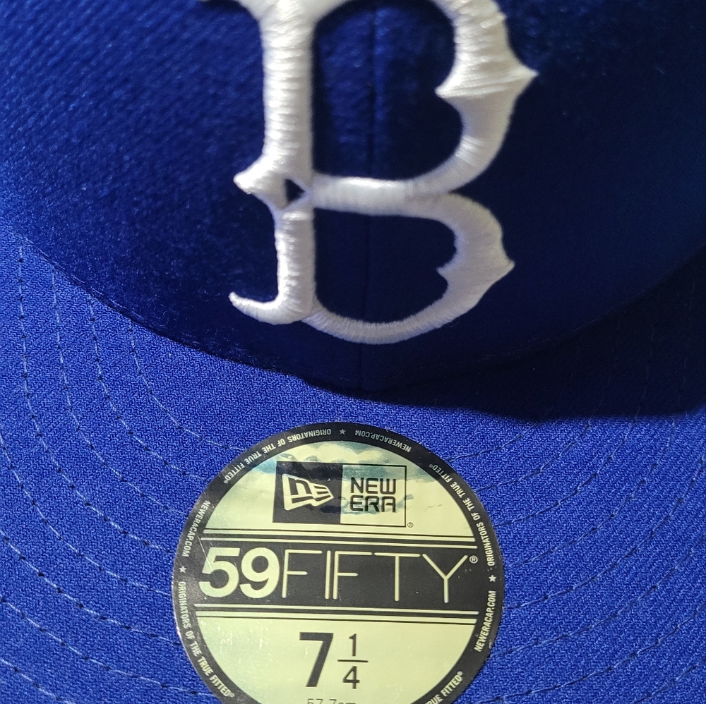 Baseball Cap - Picture 2 of 3